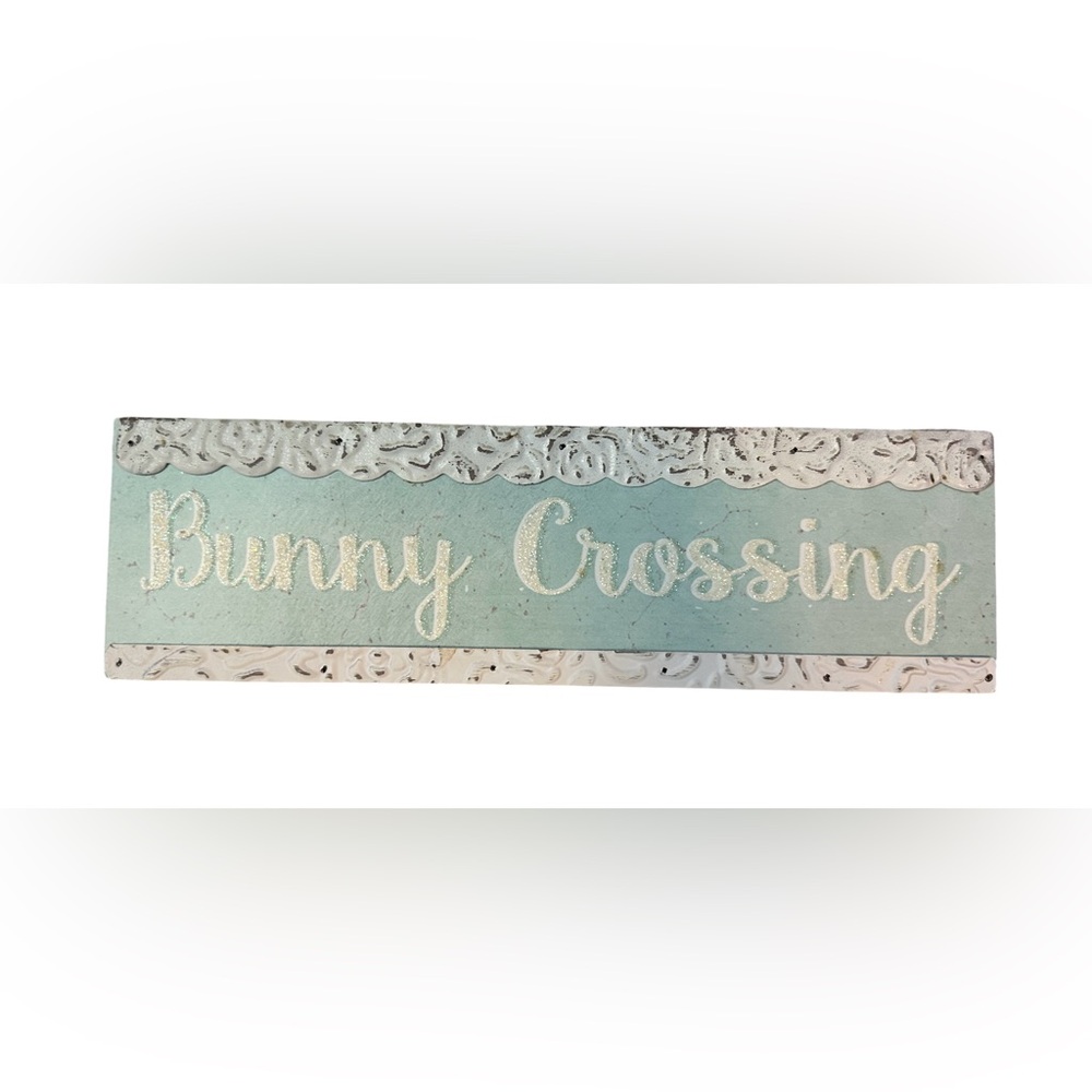 Blue Bunny Sparkle hanging sign